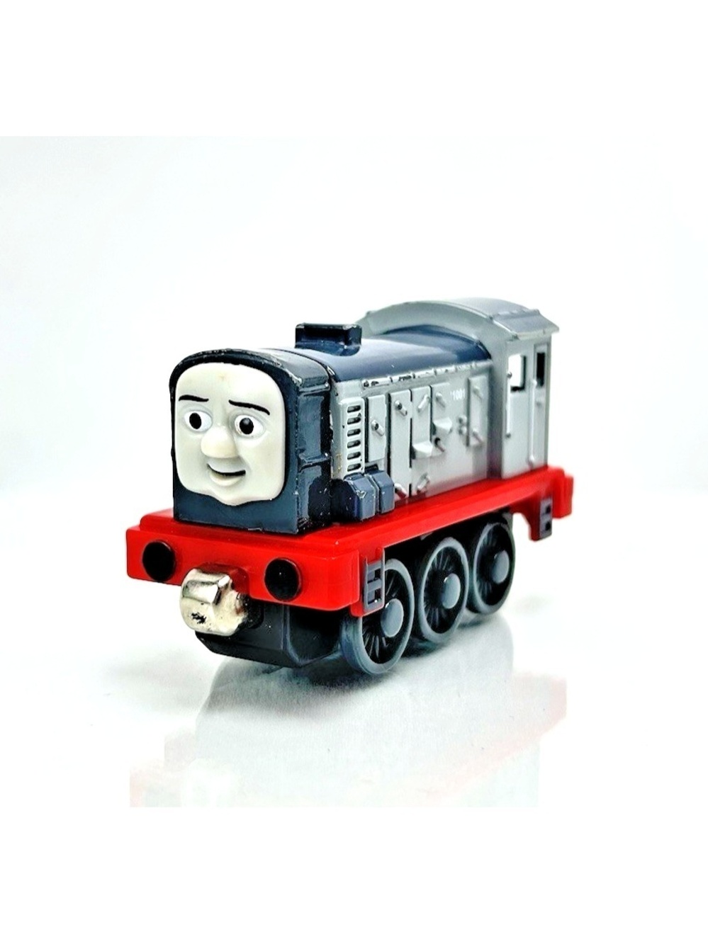 Thomas & Friends Dennis Diecast Take N Play Metal Train Toy 2006